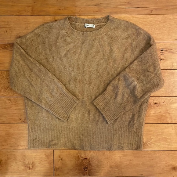 *EUC* 🤎 Zara Cozy Beige Sweater - Picture 1 of 3
